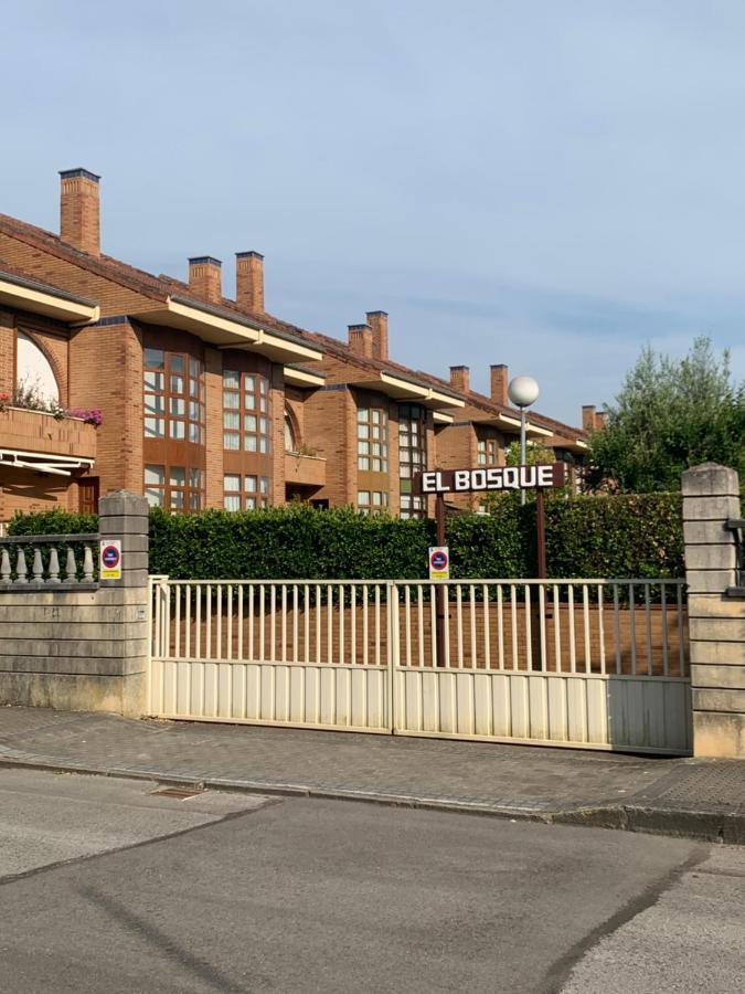 Chalet En Laredo Cerca De La Playa. Villa Kültér fotó